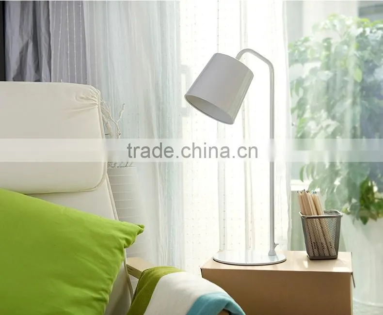 Updated CE Elaborate Factory Price Many Color Writing Task Table Lamp