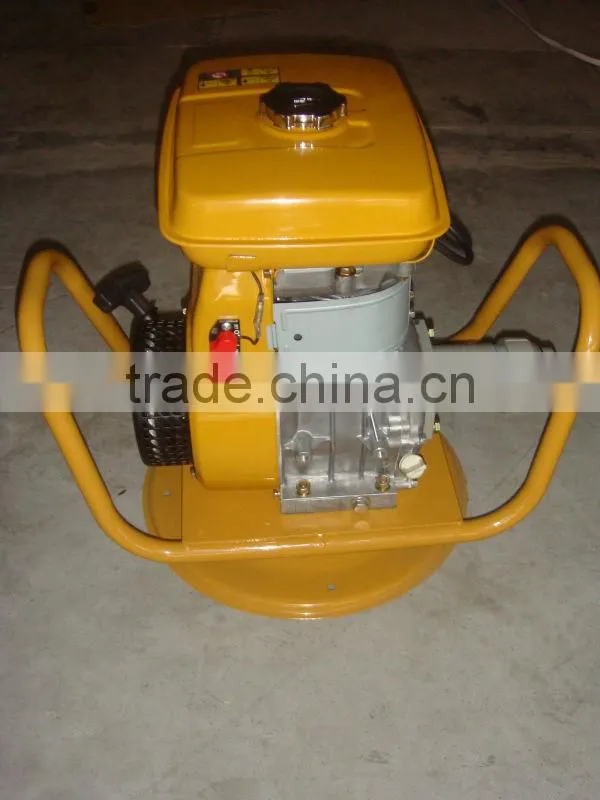 SMALL CONCRETE VIBRATOR