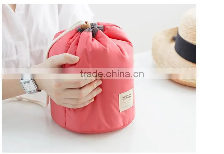 Hot Selling Popular Professional Travel Make-up Pouch Mini Size Large Capacity Travel Dresser Pouch