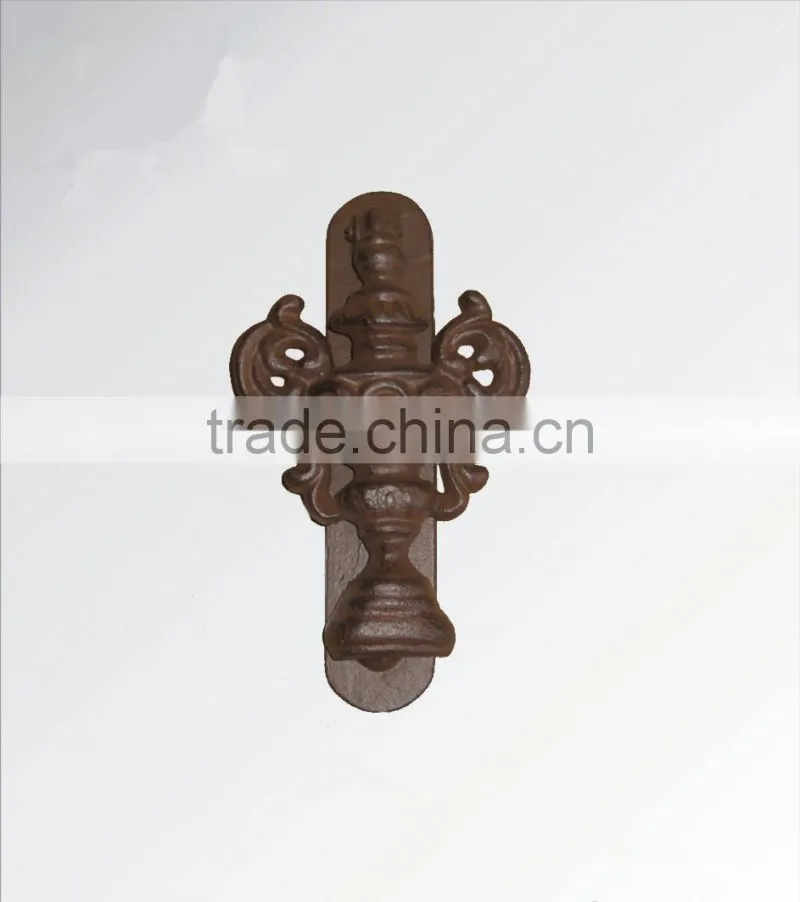 Boots style cast iron door knocker