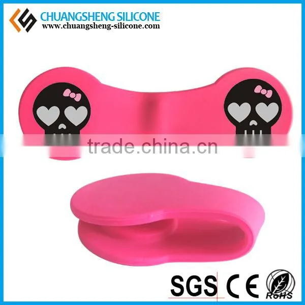 2016 fashion eco-friendly Smart silicone unique money clip