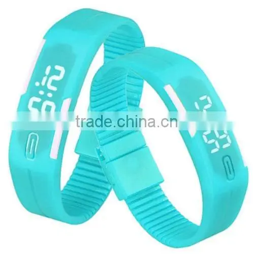 Womens Date Rubber LED Waterproof Bracelet Watch Digital Sport Wrist Watch