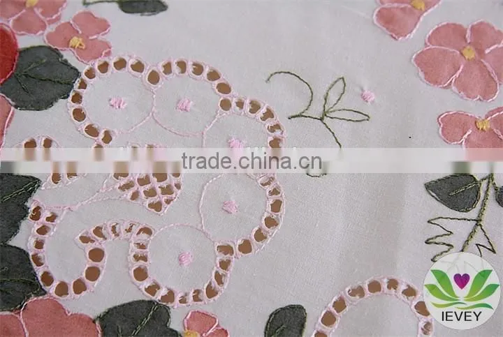 2015 new hand embroidery design fabric tablecloth wholesale brocade designs tablecloth