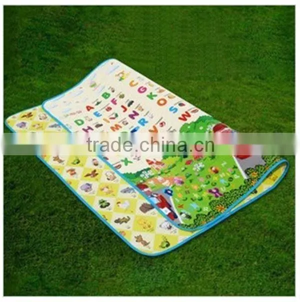 Fold slippery can roll many patterns play mat with sides