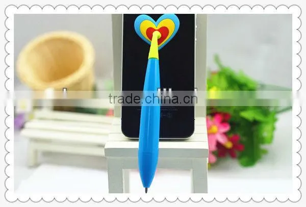 Magnetic floating pen