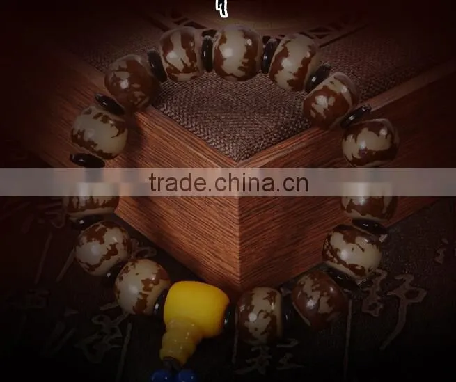 Tibetan Buddhism Flower Bodhi root Beeswax tassel Prayer Beads Bracelet