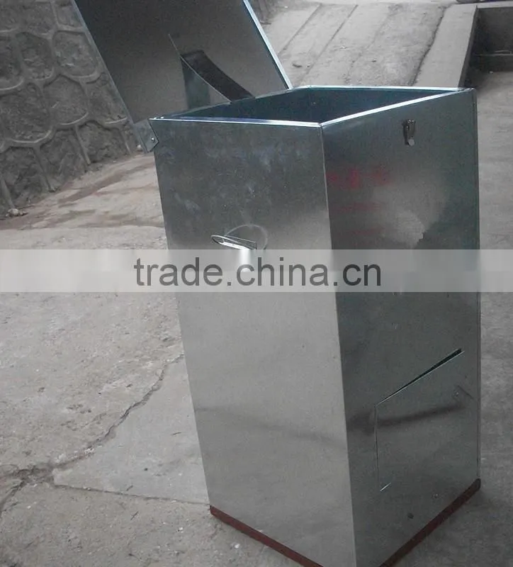 top quality in stock automatic auto fish feeder