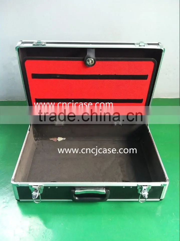 Easy carrying black aluminum tool case with handle