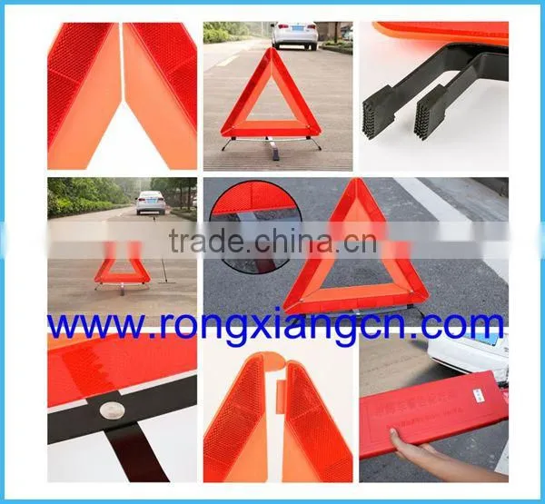 car emergency tool kit warning triangle