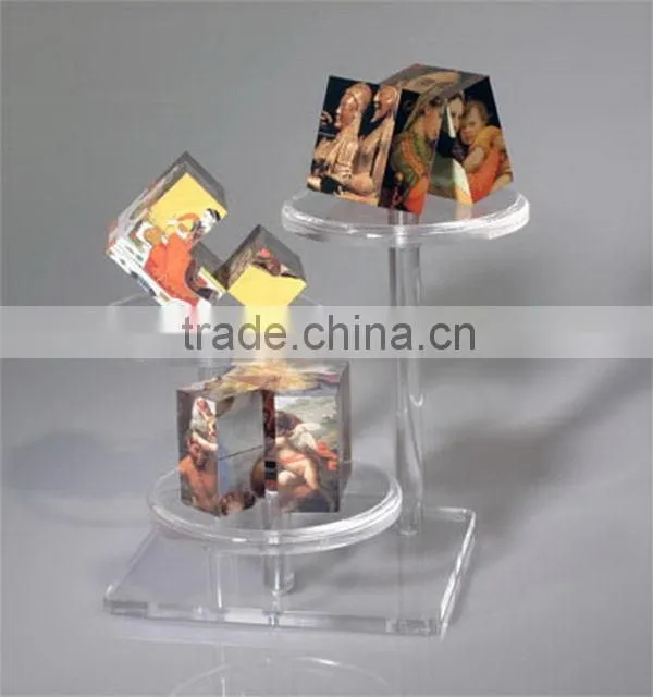 Popular hot selling acrylic riser for ring