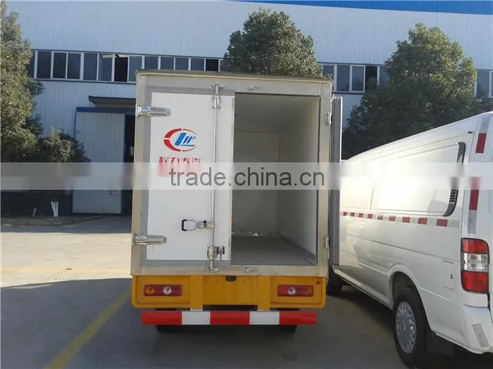 Yuling 2T freezer truck mini van truck cargo box van truck fiberglass van truck food box van truck