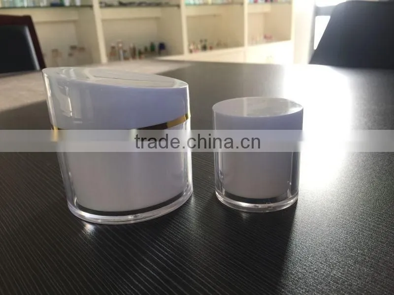 2016 New design Wholesale Plastic Container, acrylic cream jar