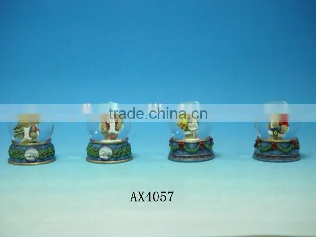 Customized music crystal glass snow ball for Christmas gift resin Craft / christmas glass snow ball