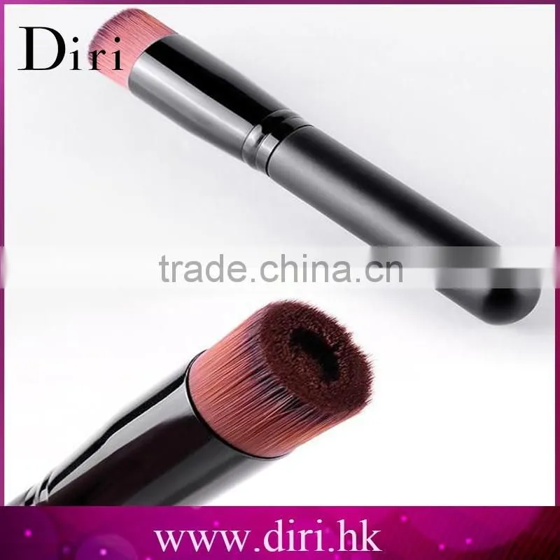 Latest Design Professional Concave Face Liquid Foundation Application Cosmetic Makeup Brush