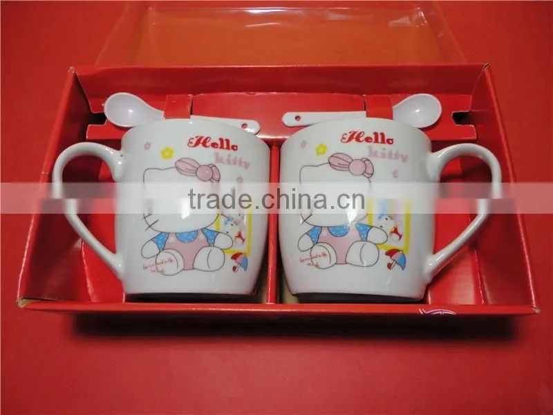 High quality hotel white porcelain coffee cups/hello kitty mug with PP spoon