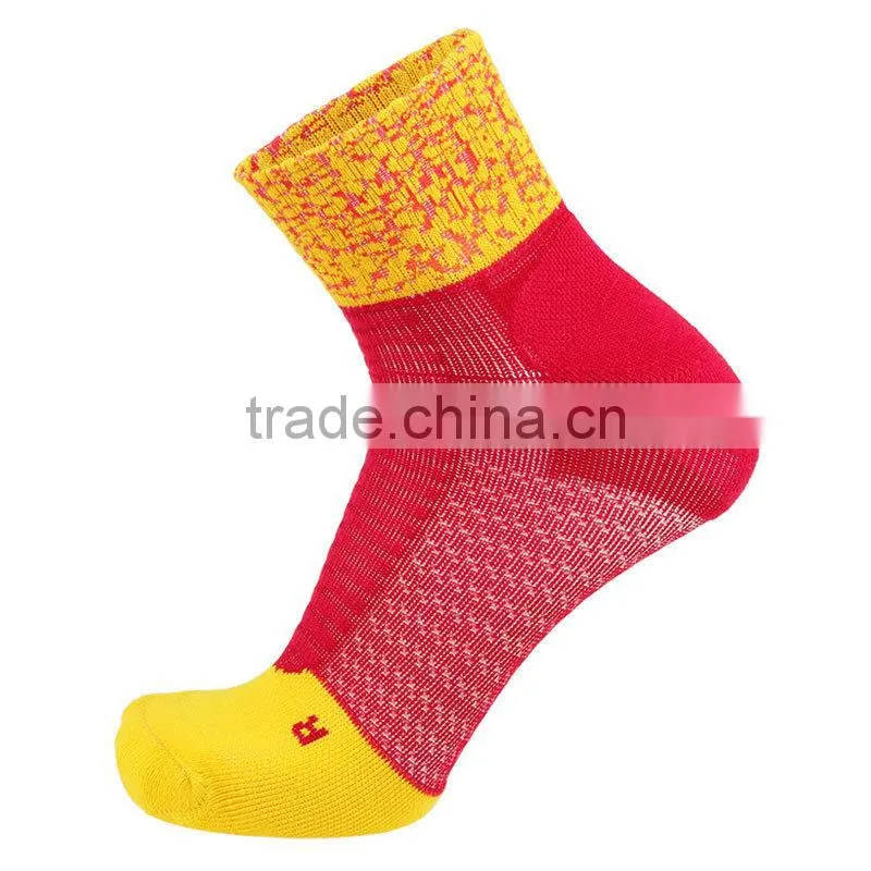 New season leisure fashion basketball socks for men
