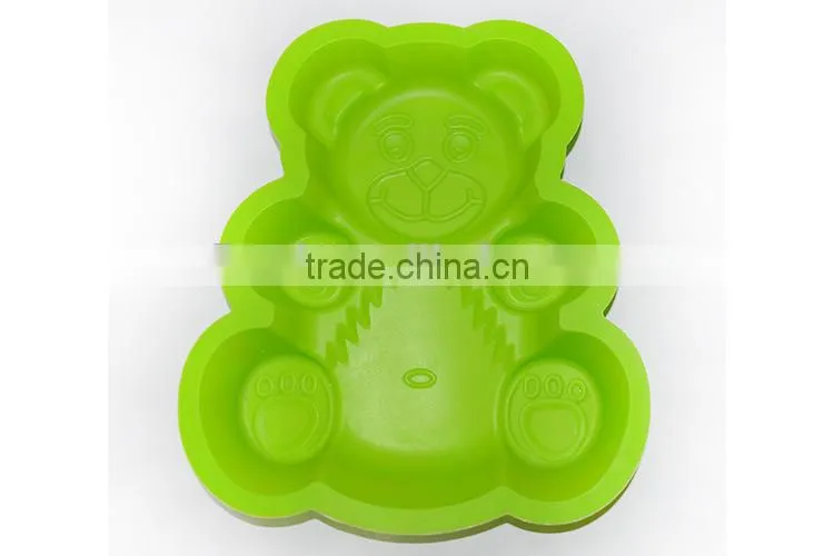 YangJiang factory manufacture popular food grade bear shaped silicone cake mold
