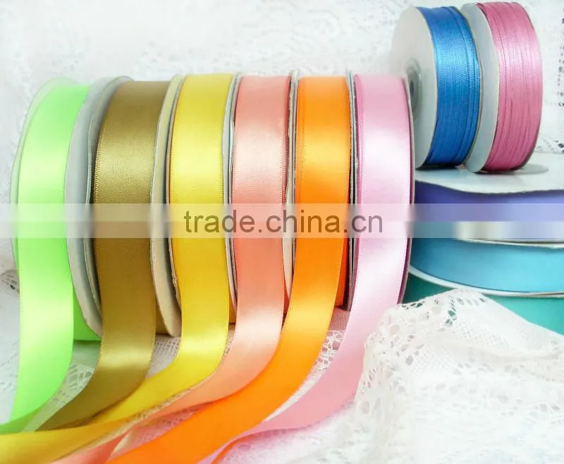 china wholesale slit edge polyester satin ribbon in gift packing decorative