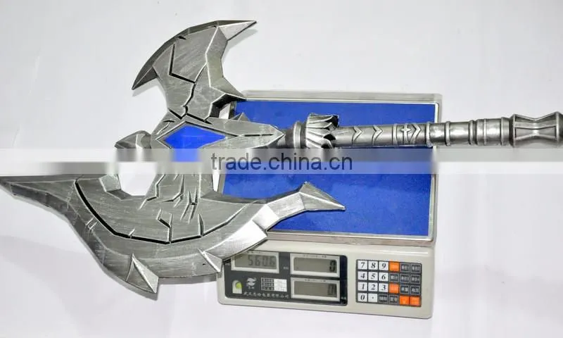 2016 New World of Warcraft Shadowmourne PU Foam Axe, Game Props Cosplay Tools