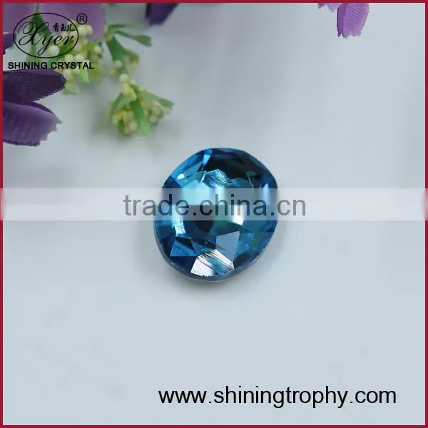 fashionable Baguette shaped crystal garment accessories from Yiwu market