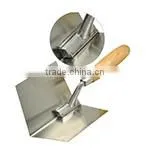 Plastering Trowels with Wooden Handle, Closed Type, Square Notching Tools