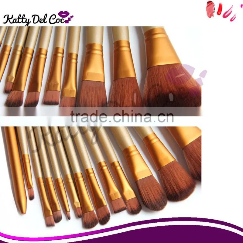 Good quality wooden makeup brushes for foundation make up pink and white color