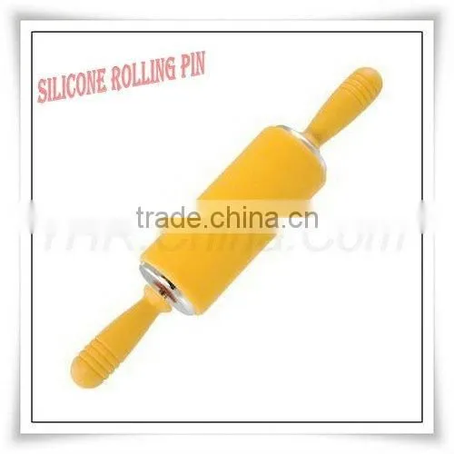 2015 New OEM silicone rolling pin with wooden handle