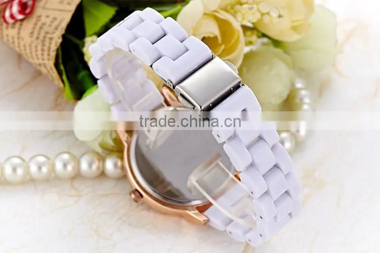 2015 Popular Promotional Items All Colors Cute Silicon Watch Women