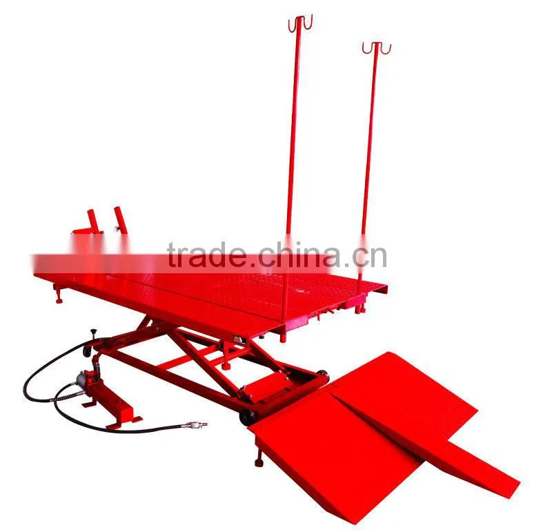 Torin BigRed 680KG Motorcycle Lift Table