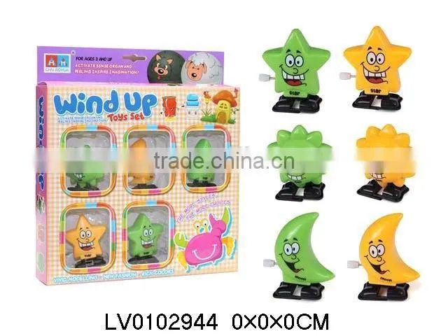 Cute plastic promotional toys wind up shoes