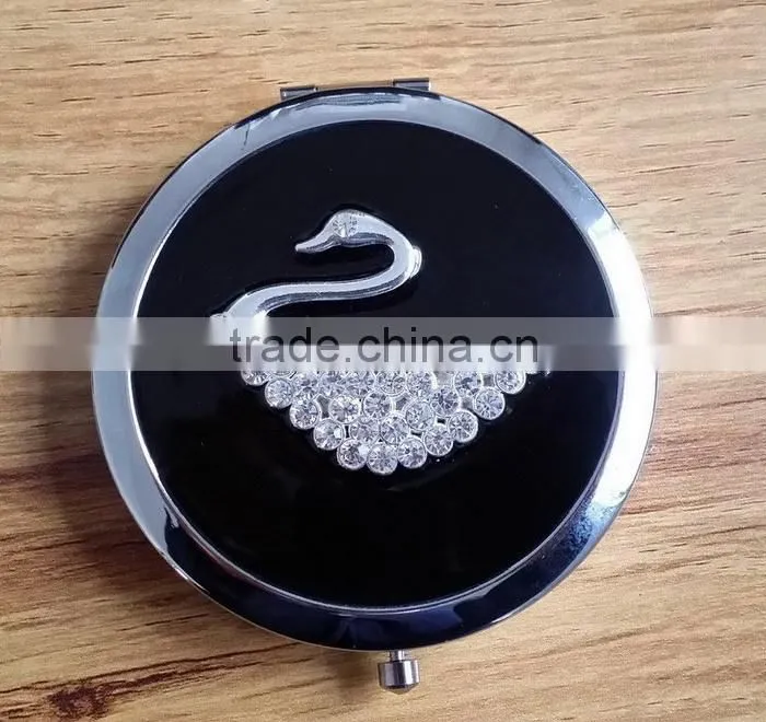 rectangular compact mirror with scorpion design decor