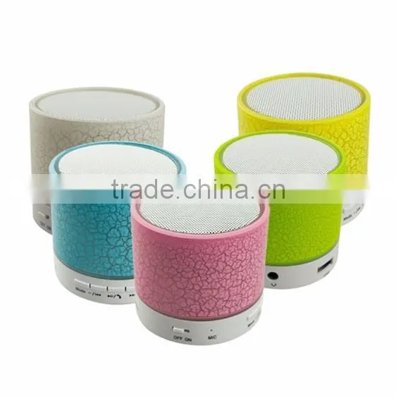 2016 Colorful Dazzle Light Crack Bluetooth Speaker Outdoor Portable Mini Bass Sound Box