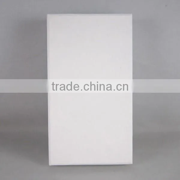 Custom white kraft paper packaging box for iPhone phone case package box