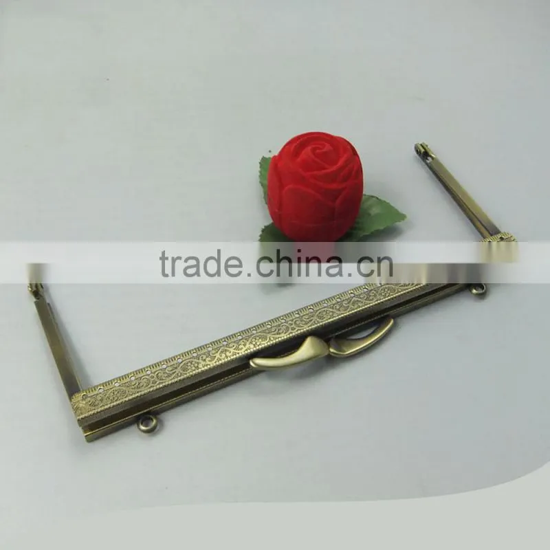 2014 most popular and fashionable clutch bag antique brass frame