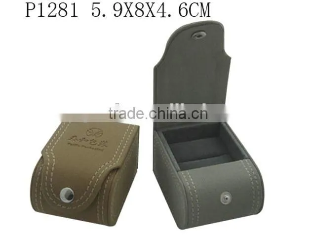 P1279 Vintage Style Cardboard Pendant Box with Snap Fastner