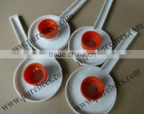 Popular beekeeping equipment simple plastic entrance bee feeder