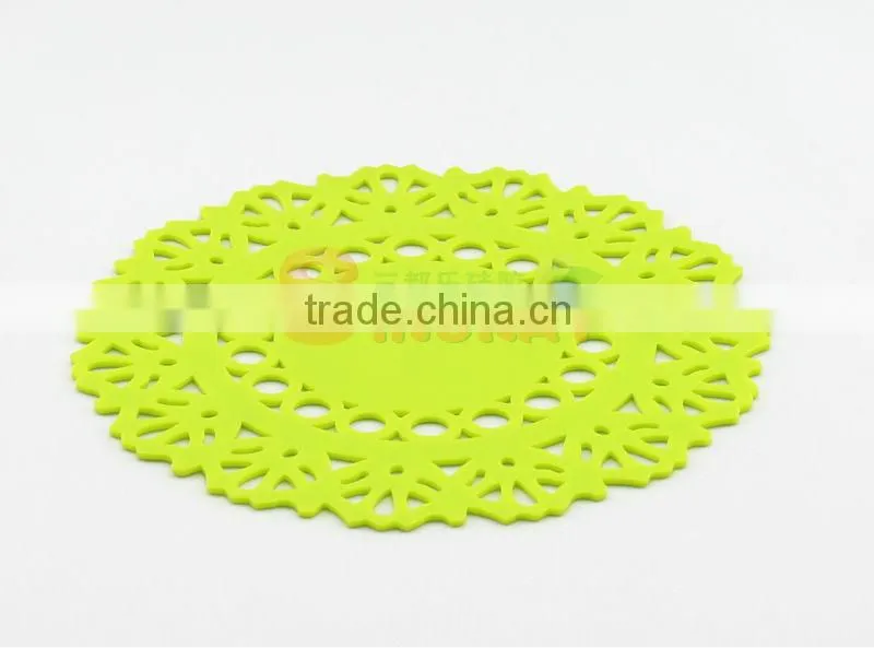 FEA/LFGB Flower shape Silicone Foldable Trivet