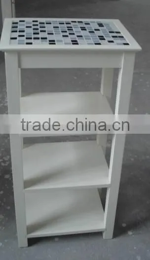 New bed table for thing
