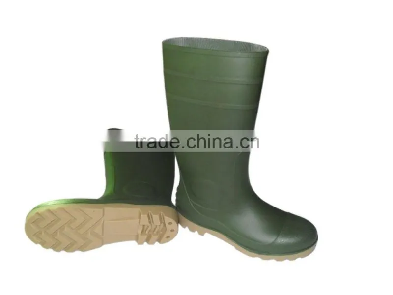 White PVC wellington boots with steel toe