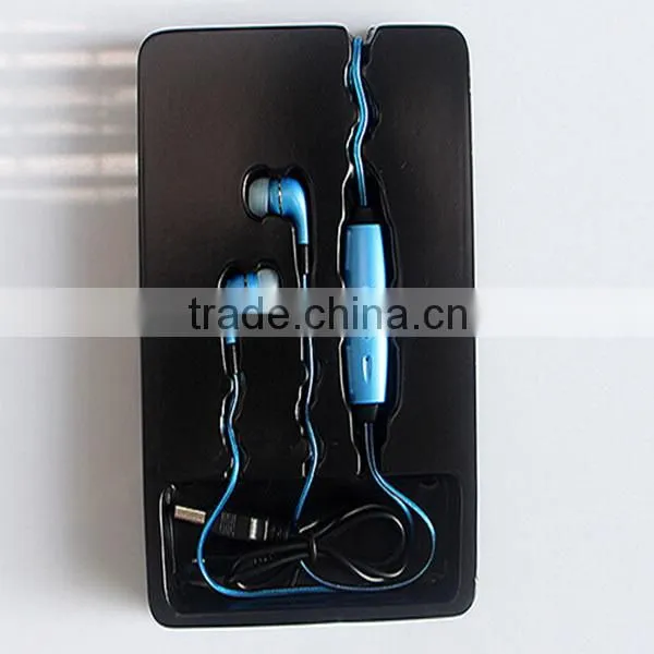 new wholesale fashionable led light earphone and headset with led light