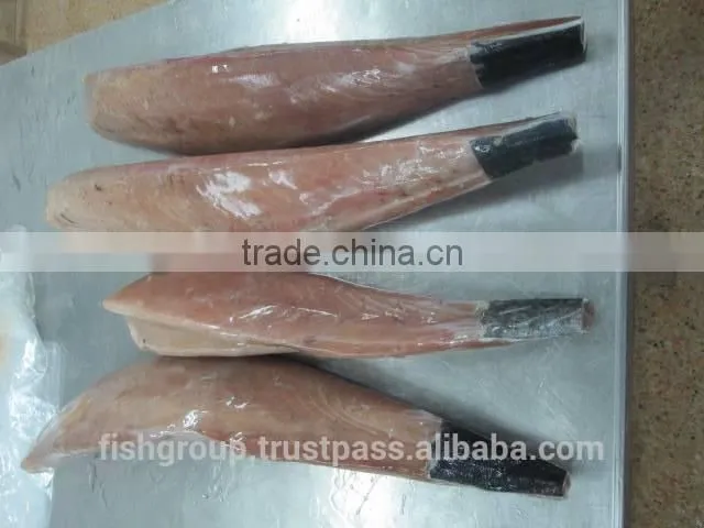 YELLOWFIN TUNA LOINS WITH ONE INCH SKIN PATCH