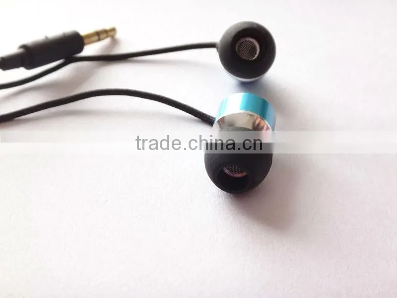 High quality newly design metallic fashionable earphone for mp3