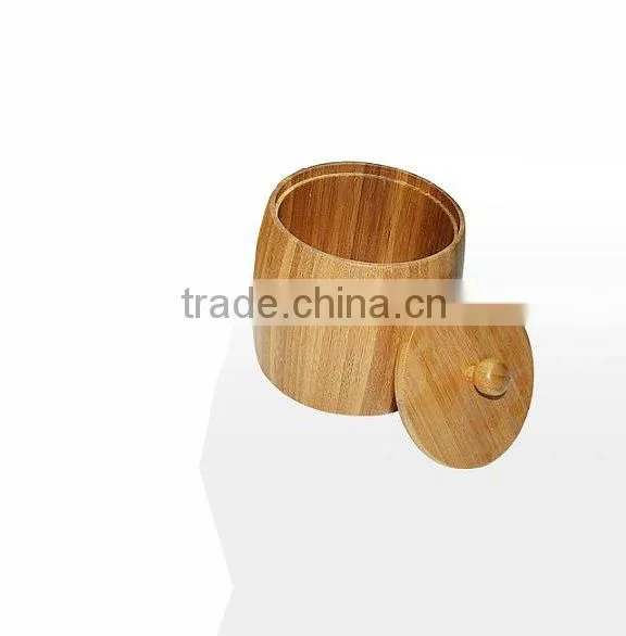 Bamboo bathroom accessories