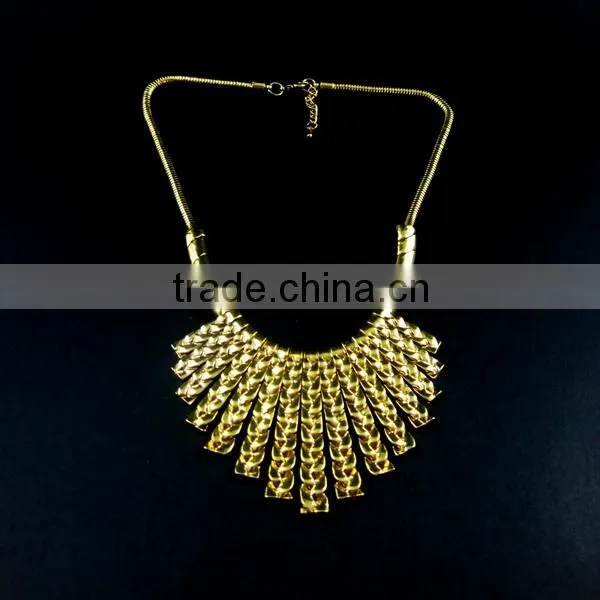 18inch retro antique gold chic engraved vintage metal collar chunky choker statement necklace,fashion jewelry 6350173