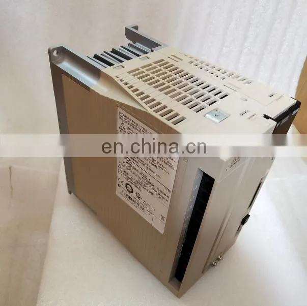 Yaskswa AC Direct Drive Servo Motors 2kw SGDV-200A01A For CNC Machine
