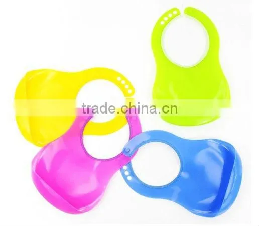 Plastic Baby Bibs Waterproof Infant Feeding wholesale baby bibs
