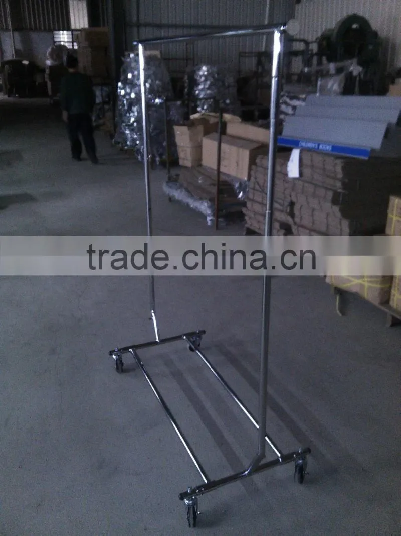 Round Rotating Clothes Hanger Rack With Wheels