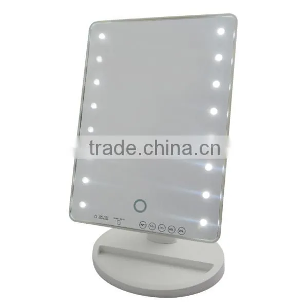 18 years mirror factory wholesale led light decorative compact mirror