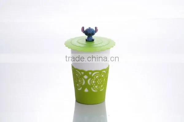 ceramic cup with silicone lid