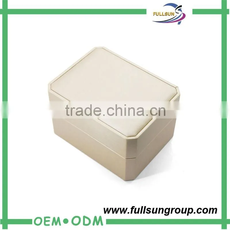 Latest style coated watch box leather